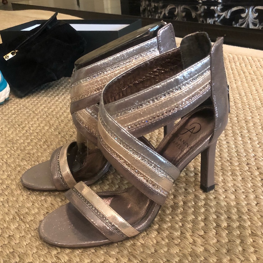 Adrianna papell metallic heels